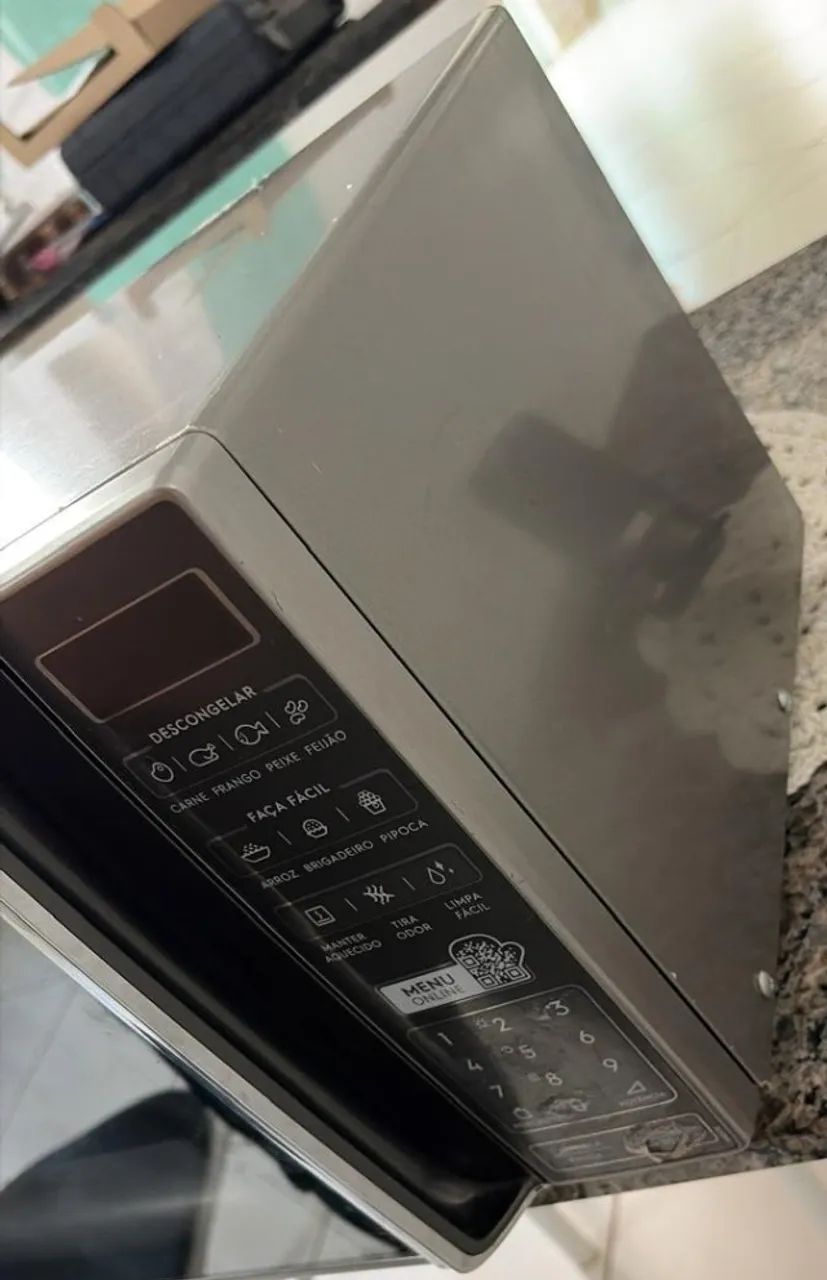 VENDO MICRO-ONDAS ELECTROLUX 27L - MODELO MS37R
