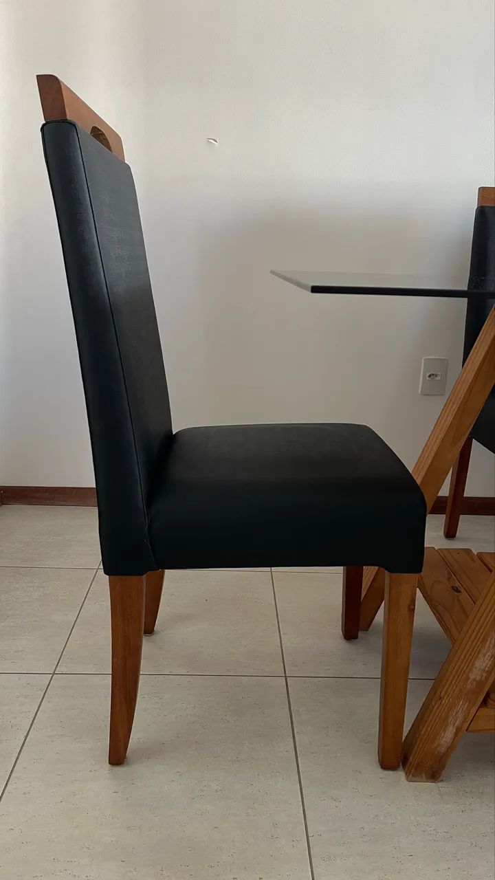 Vendo mesa com 6 cadeiras  - Foto 5