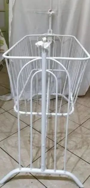 Berço/Cesto de Ferro Antigo - Foto 2