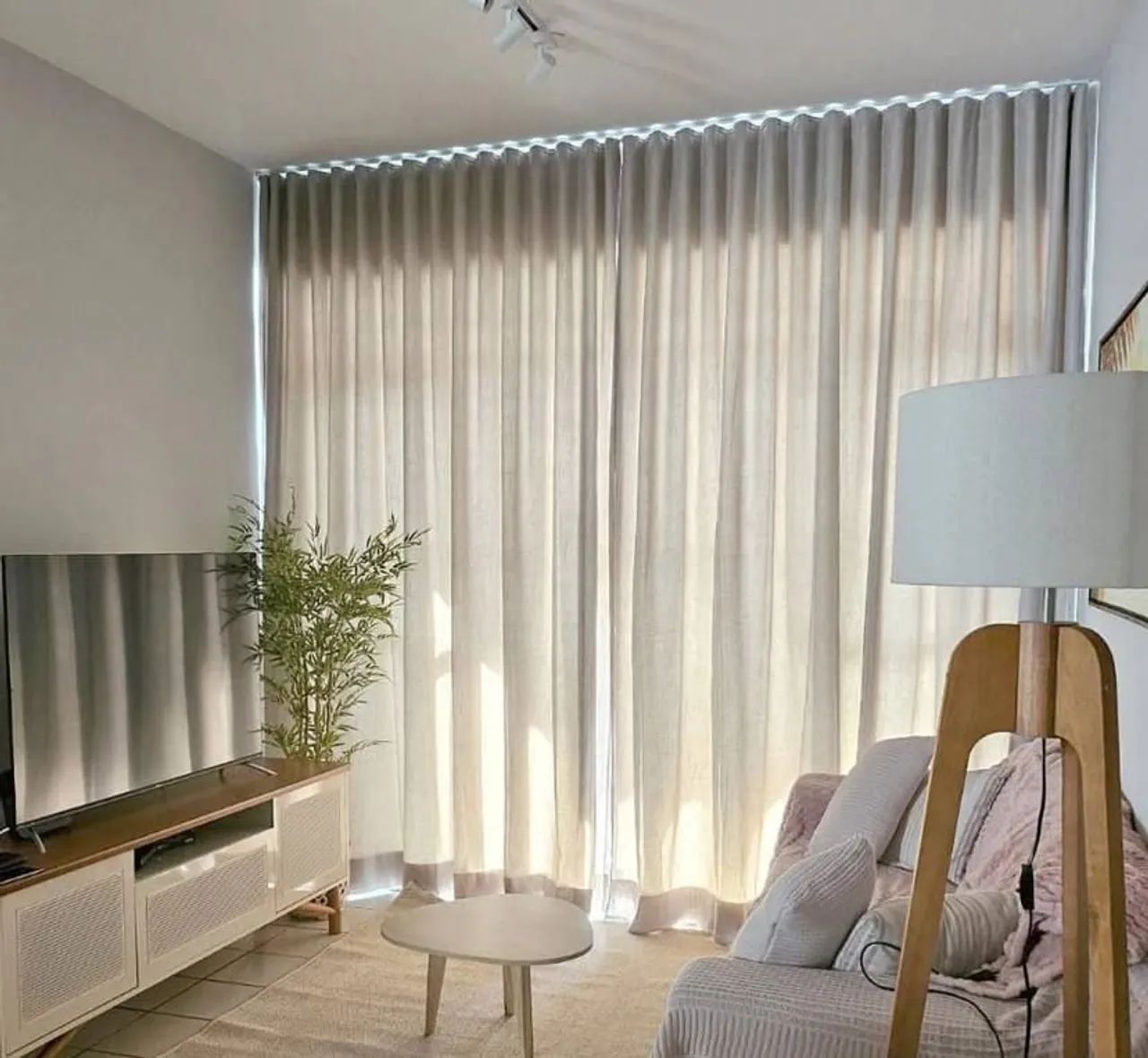 Cortinas em Tecidos. Voil em linho sintético!