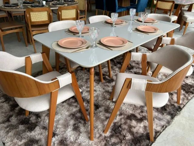 Mesa de Jantar com 06 cadeiras modelos poltronas - Foto 3