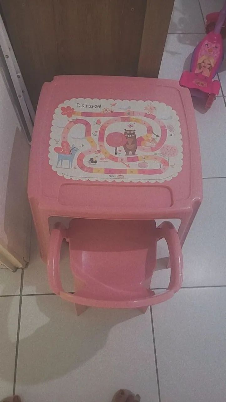 Cadeira com mesa infantil  - Foto 2