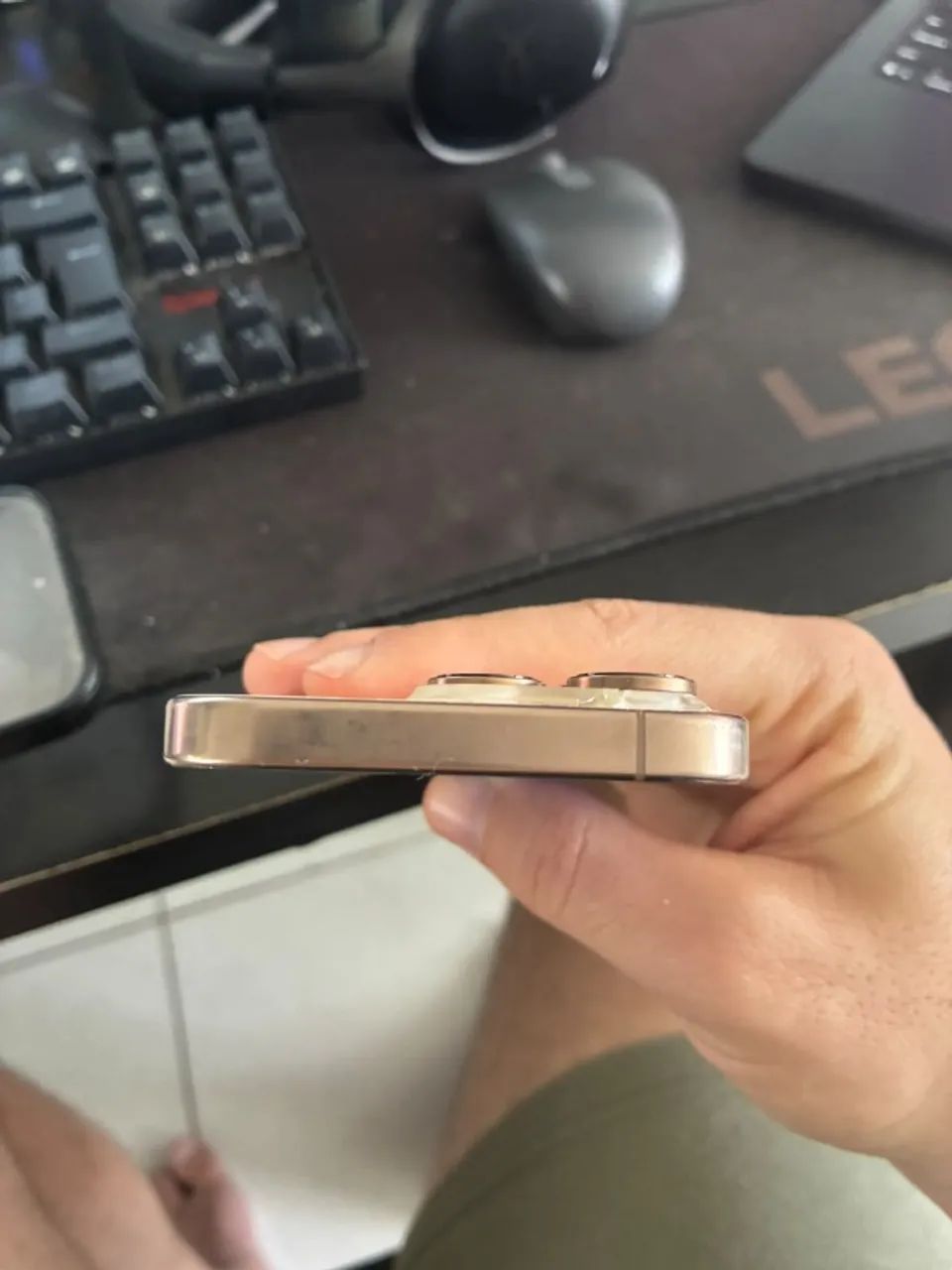 Iphone 16 pro 256gb - Foto 2