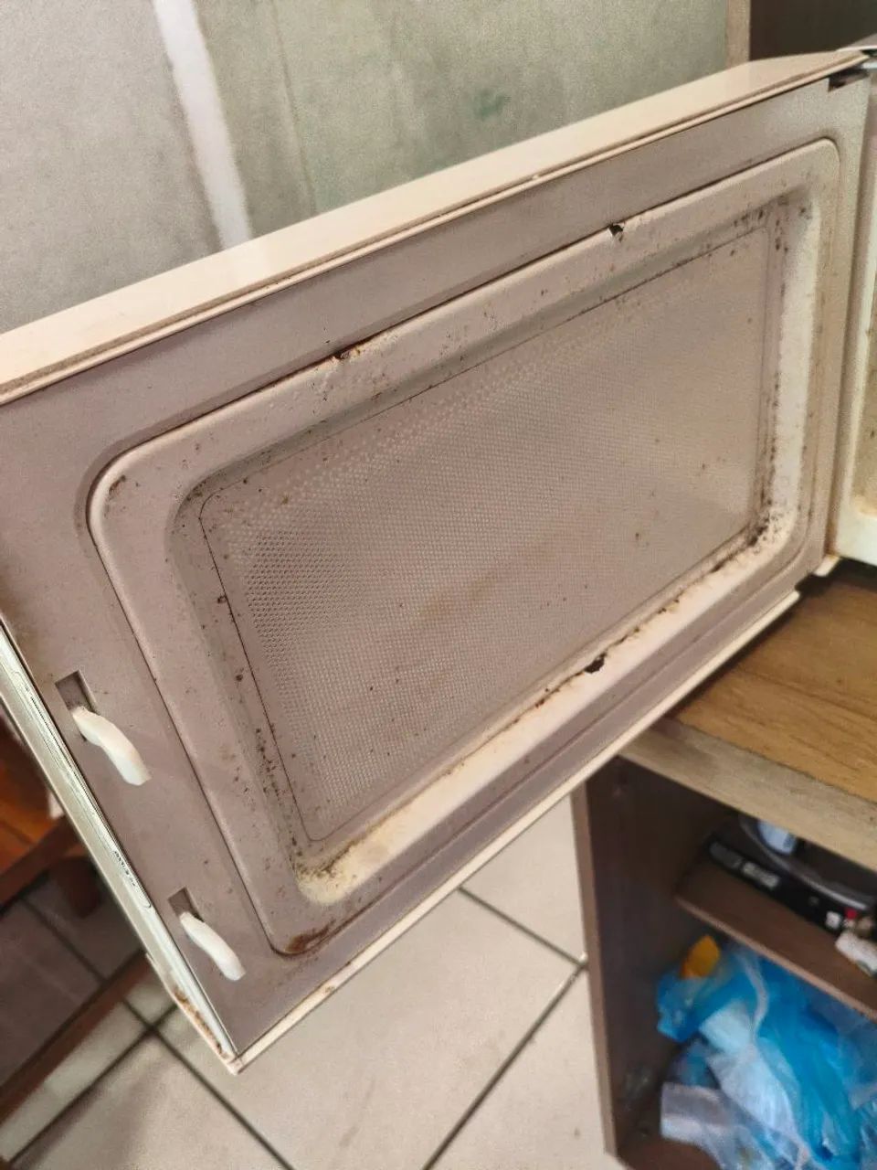 Microondas Consul pra retirada de peças  - Foto 3