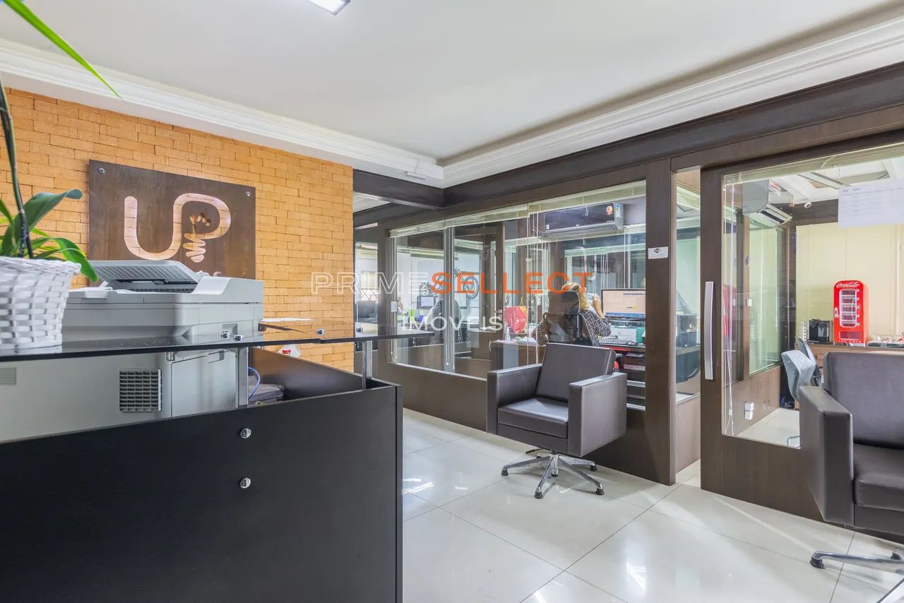 Prédio Comercial para Venda no Uberaba em Curitiba, 395 m² - Foto 2