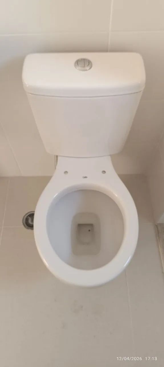 3 unidades de vasos sanitários Celite - novos (de apartamento novo)