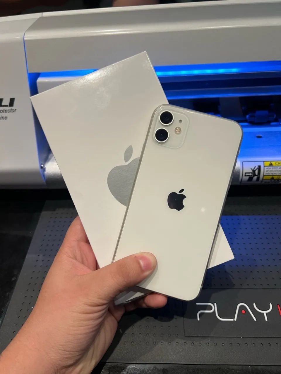 IPHONE 11 64GB - Celulares e Smartphones - Amadeu Furtado