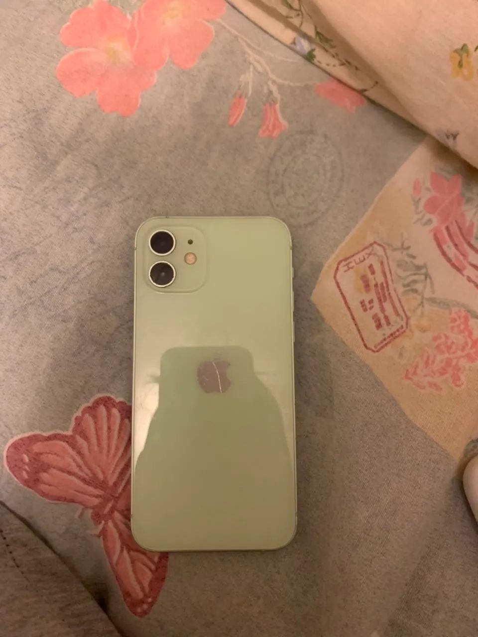 Vendo ou troco iPhone 12 