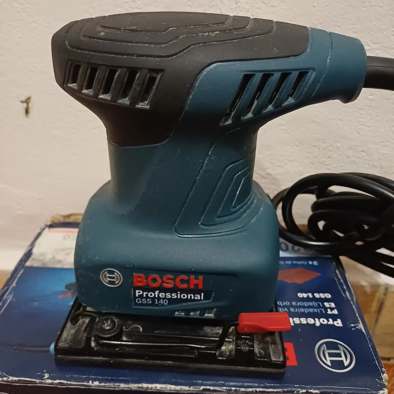 Lixadeira orbital Bosch  - Foto 2