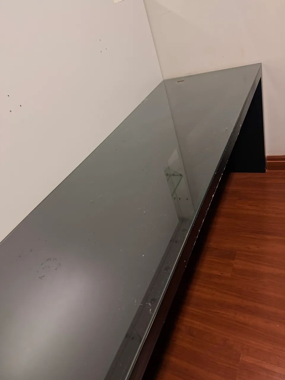 Mesa de vidro+prateleira branca para quarto  - Foto 4