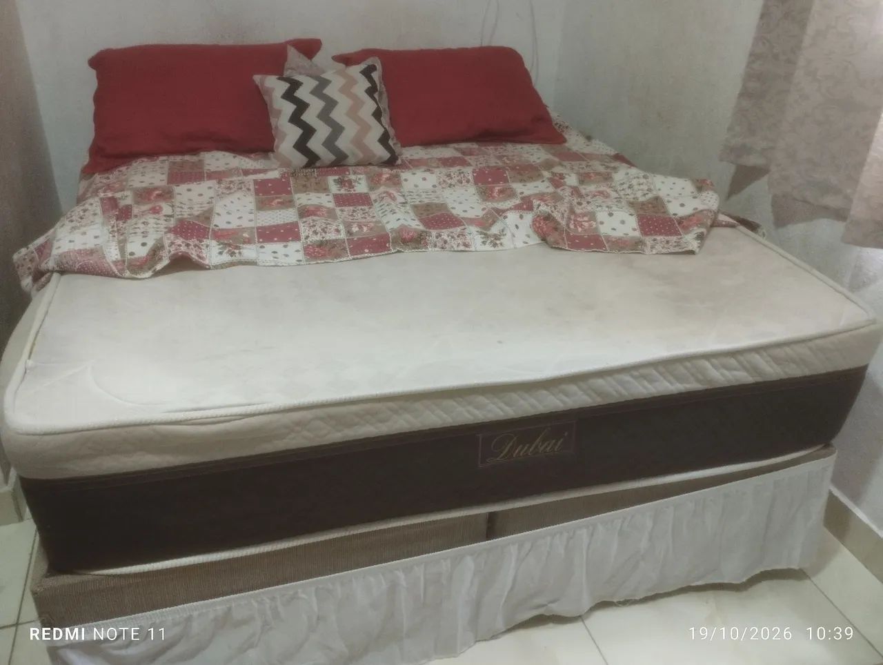 Cama Queen size 
