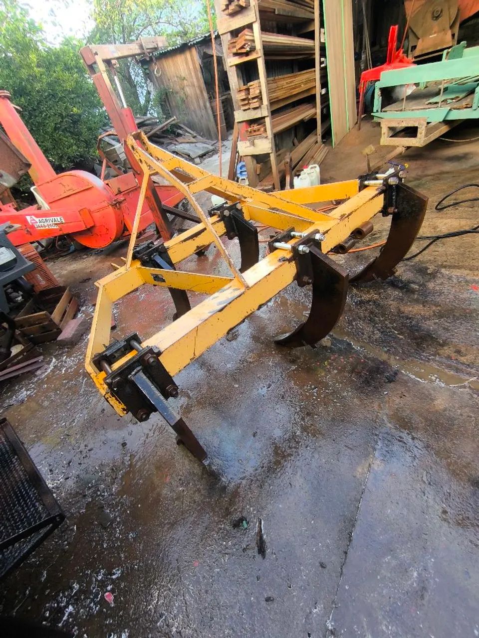 Arado subsolador 5 astes (pé de pato)4900 - Foto 3
