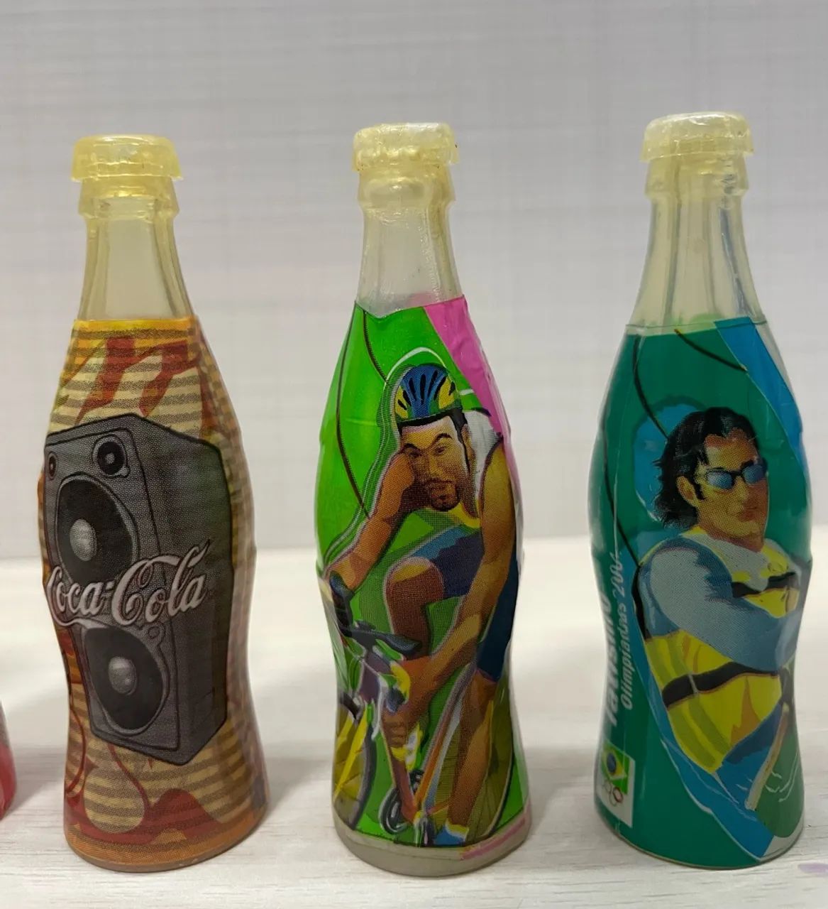 Garrafinhas Coca-Cola colecionáveis 6 unidades  - Foto 3