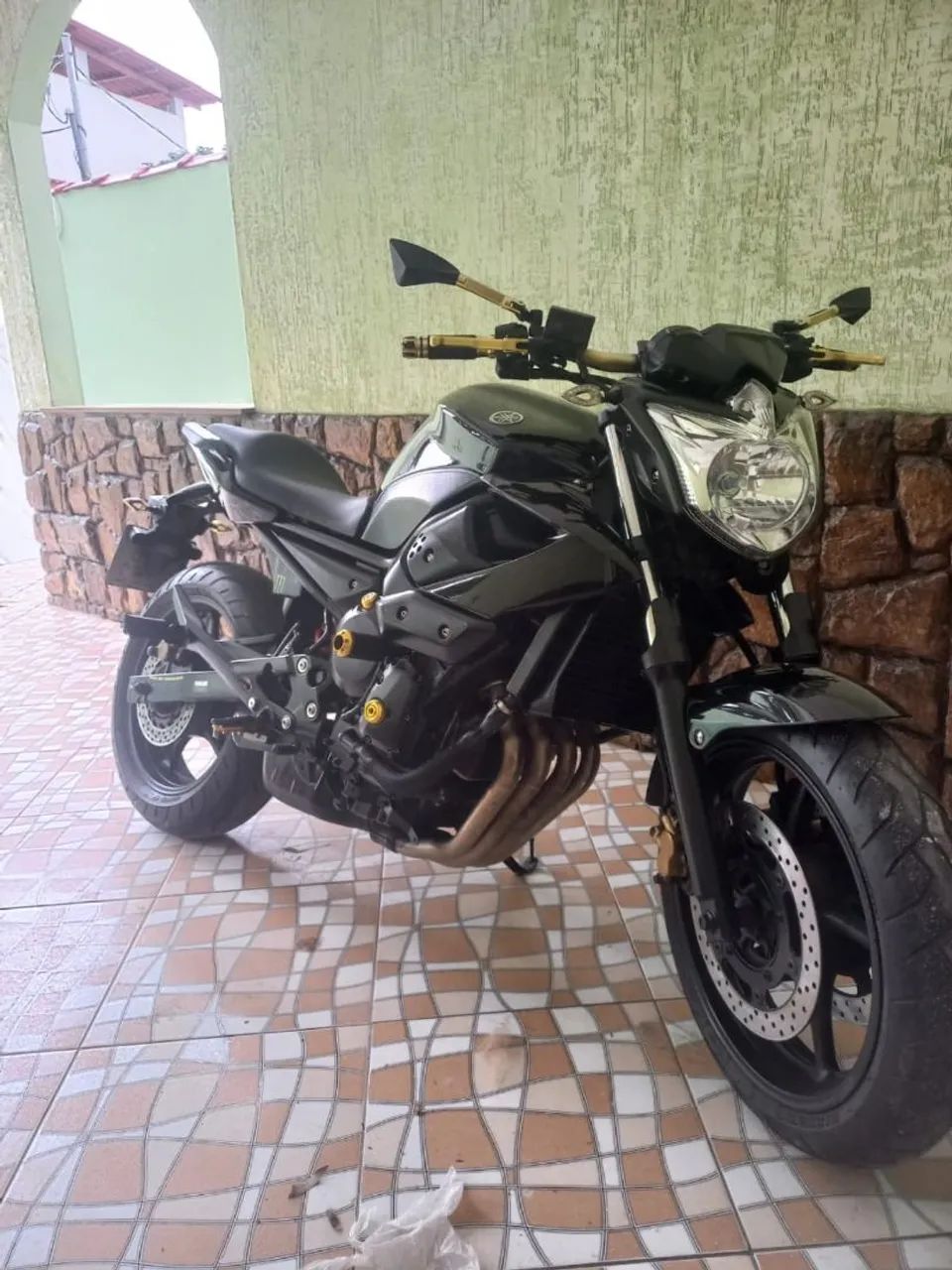 Vendo Xj6 