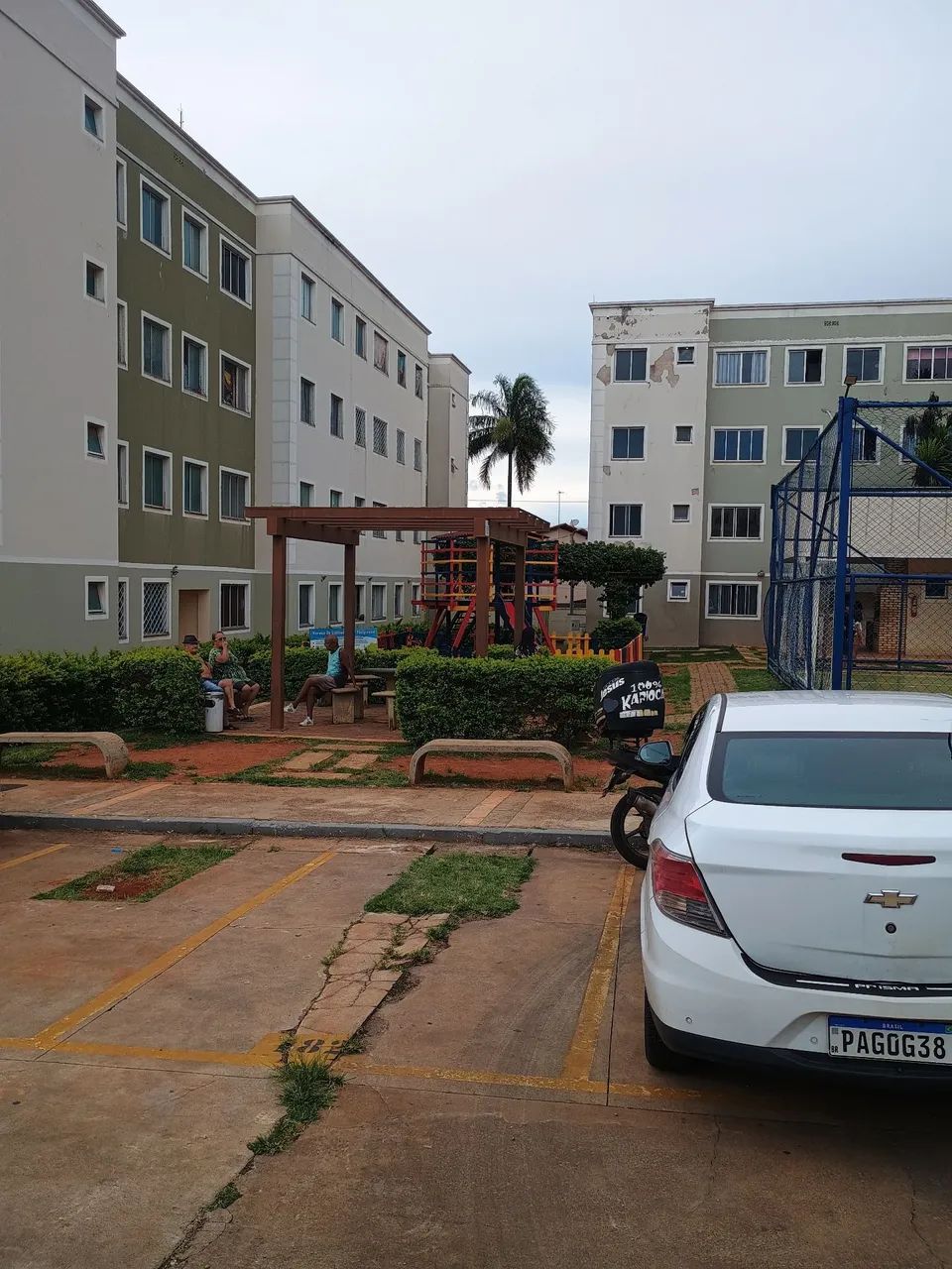Vendo Apartamento com quintal. - Foto 2