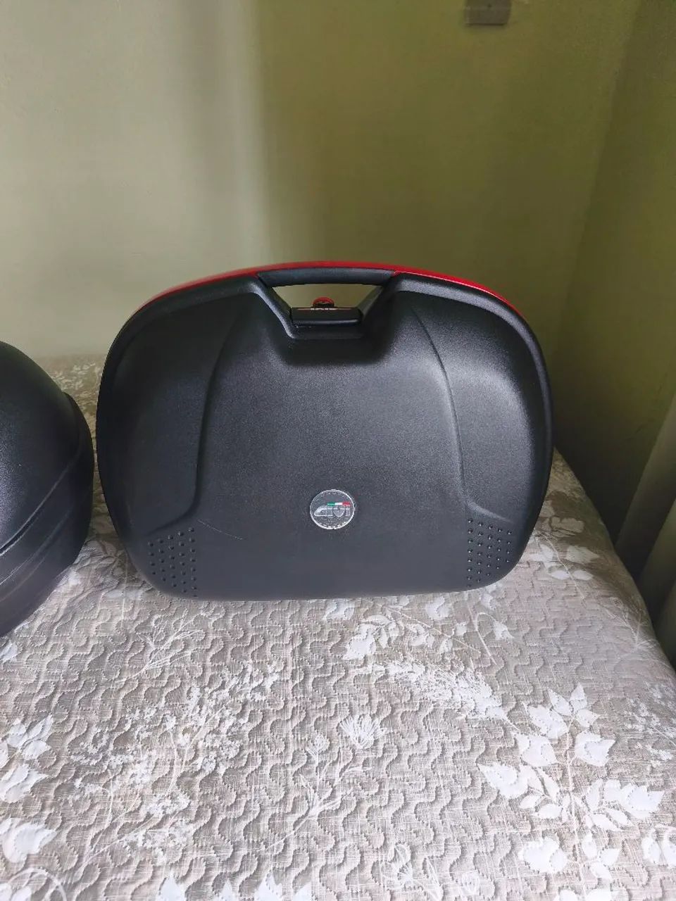 Vendo conjunto de Baús Givi. - Foto 4