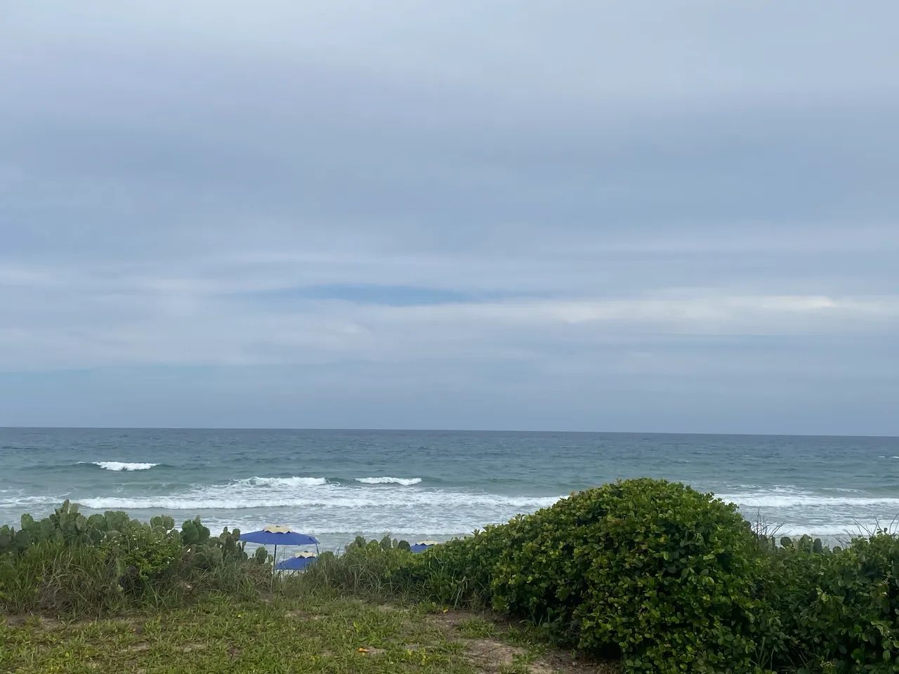 Cuido de crianças e cuidadora hospitalar