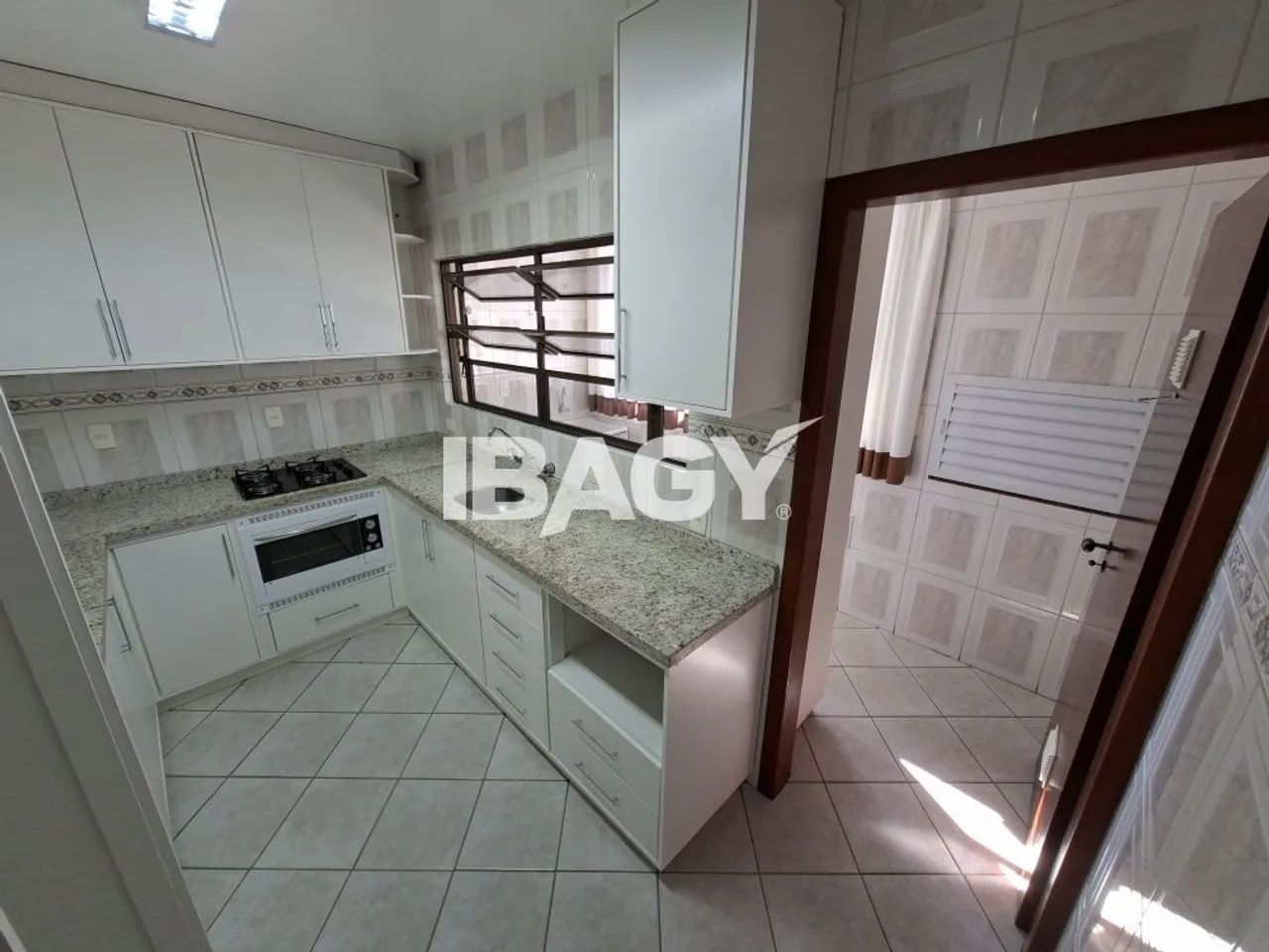 Excelente Apartamento 2 dormitório(s) em Balneário - Florianópolis - Foto 4