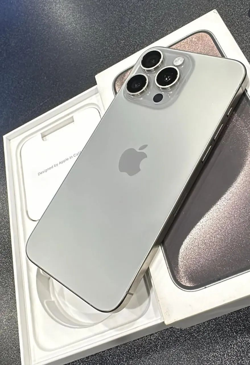 IPHONE 15 PRO  MAX NOVINHO 256GB