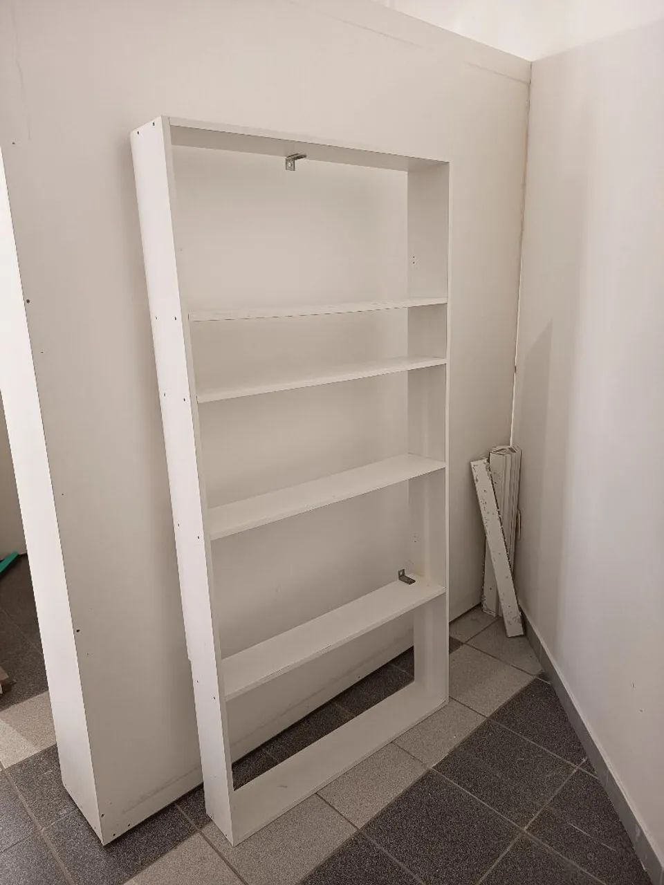 Estante de MDF bem conservada  - Foto 3