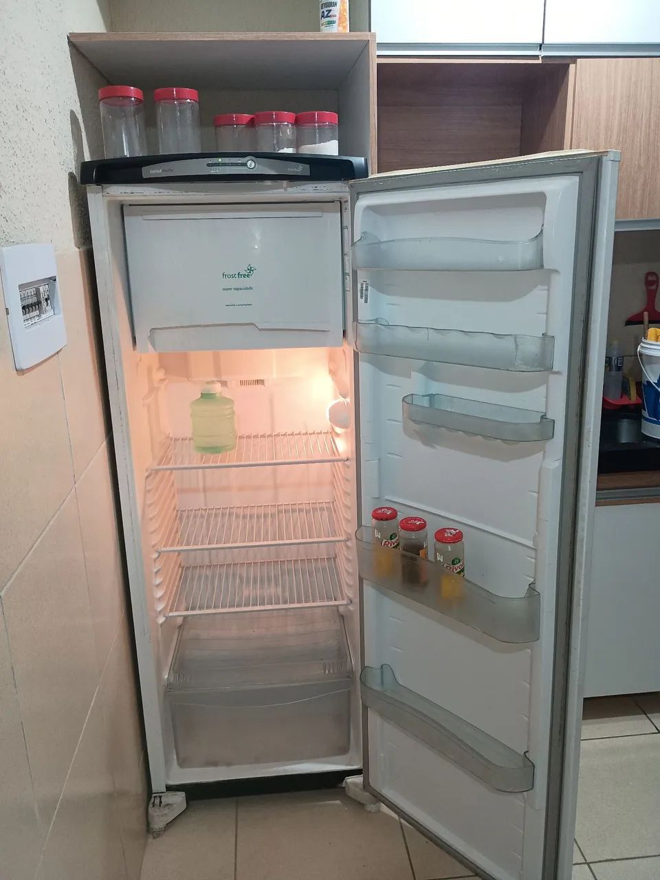 Vendo geladeira ( refrigerador)  - Foto 3