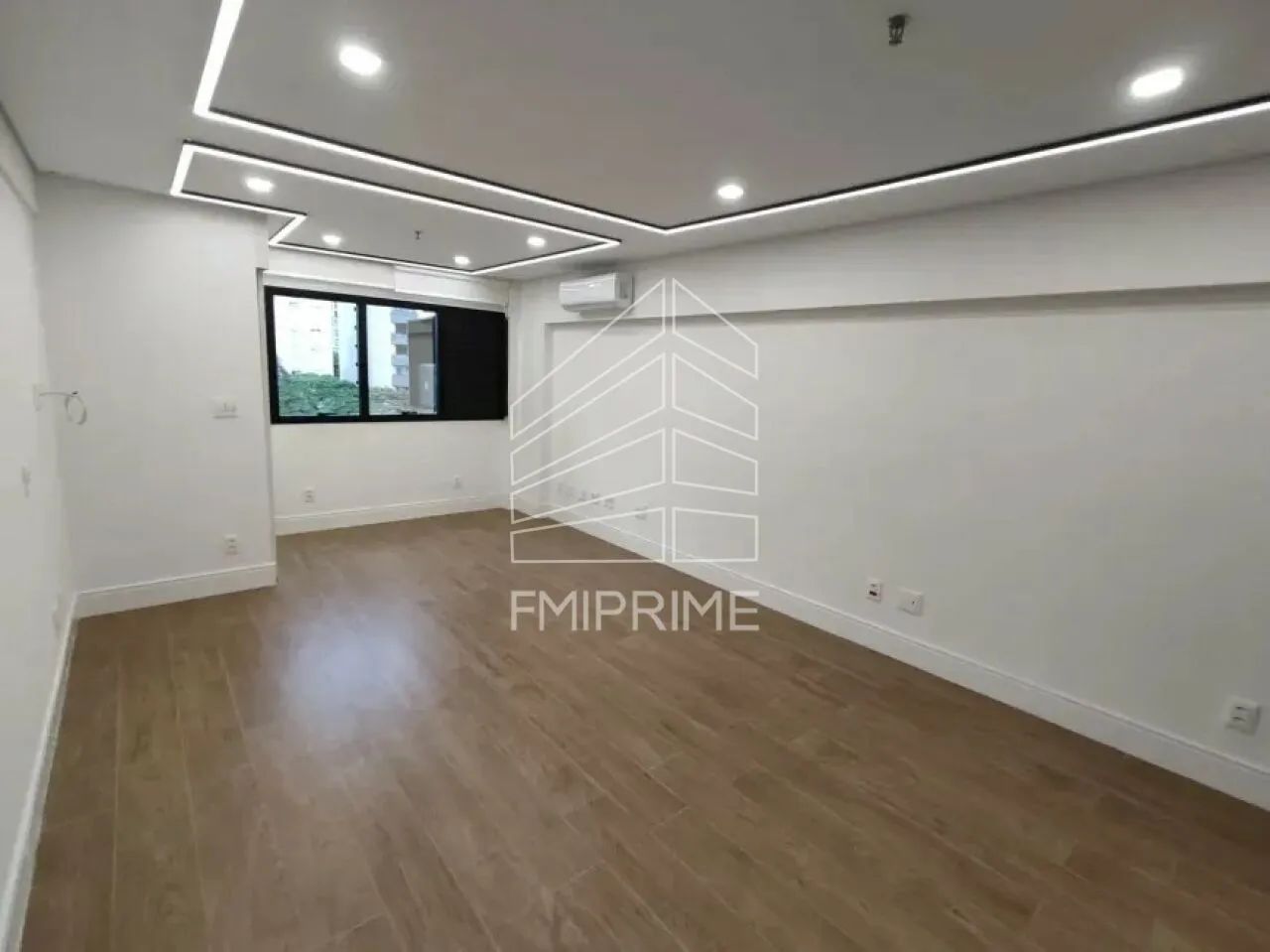 SALA COMERCIAL NAS PERDIZES COM VAGA - Foto 3