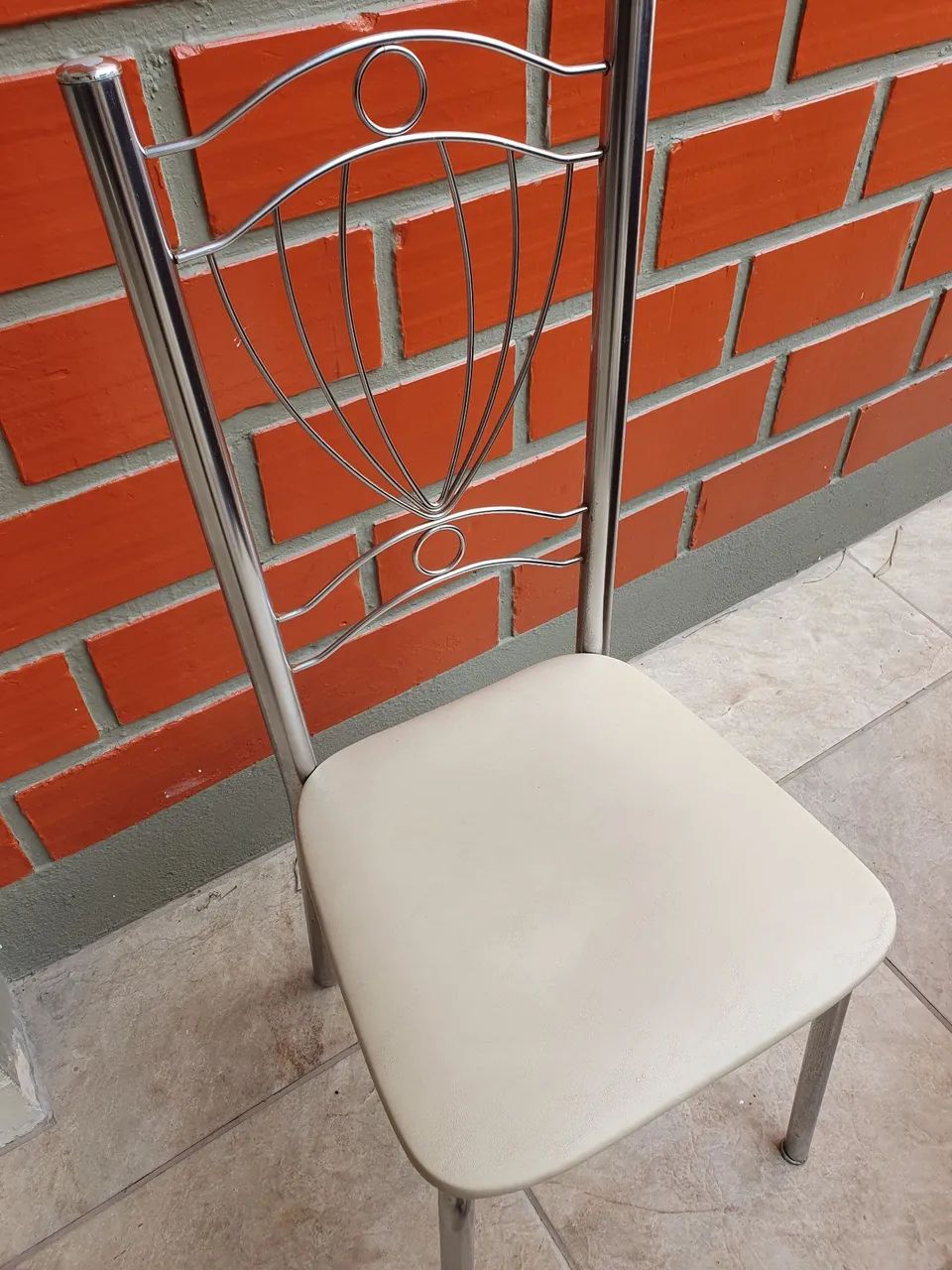 Jogo com 4 Cadeiras para mesa de Jantar - Foto 2