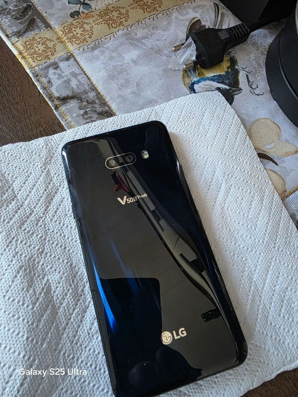 Smartphone LG V50S Quad dac hi-res Leia o Anúncio! - Foto 2