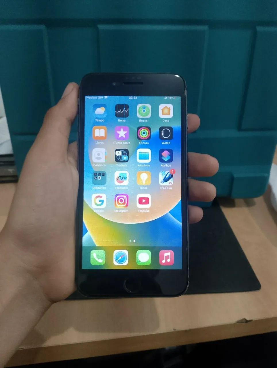 iPhone 8 plus 64gb preto - Celulares e Smartphones - Campo Grande