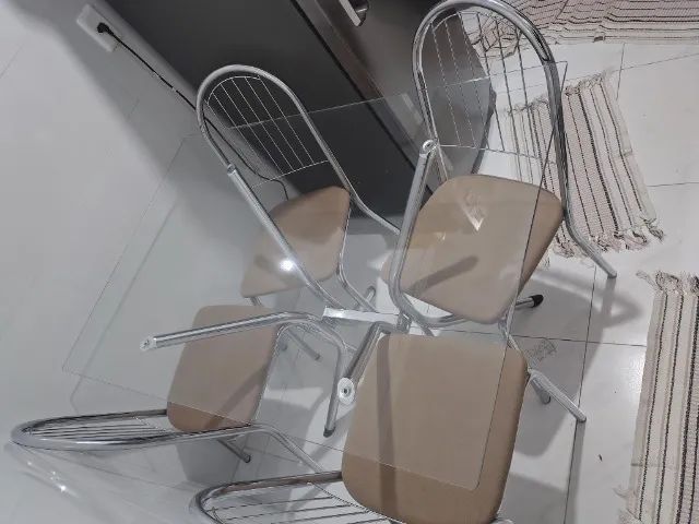 Mesa de jantar 4 cadeiras  - Foto 4
