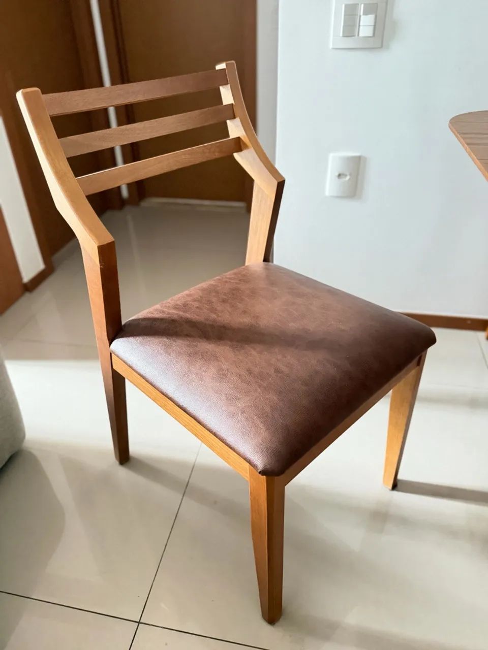 MESA DE JANTAR 4 CADEIRAS - Foto 3