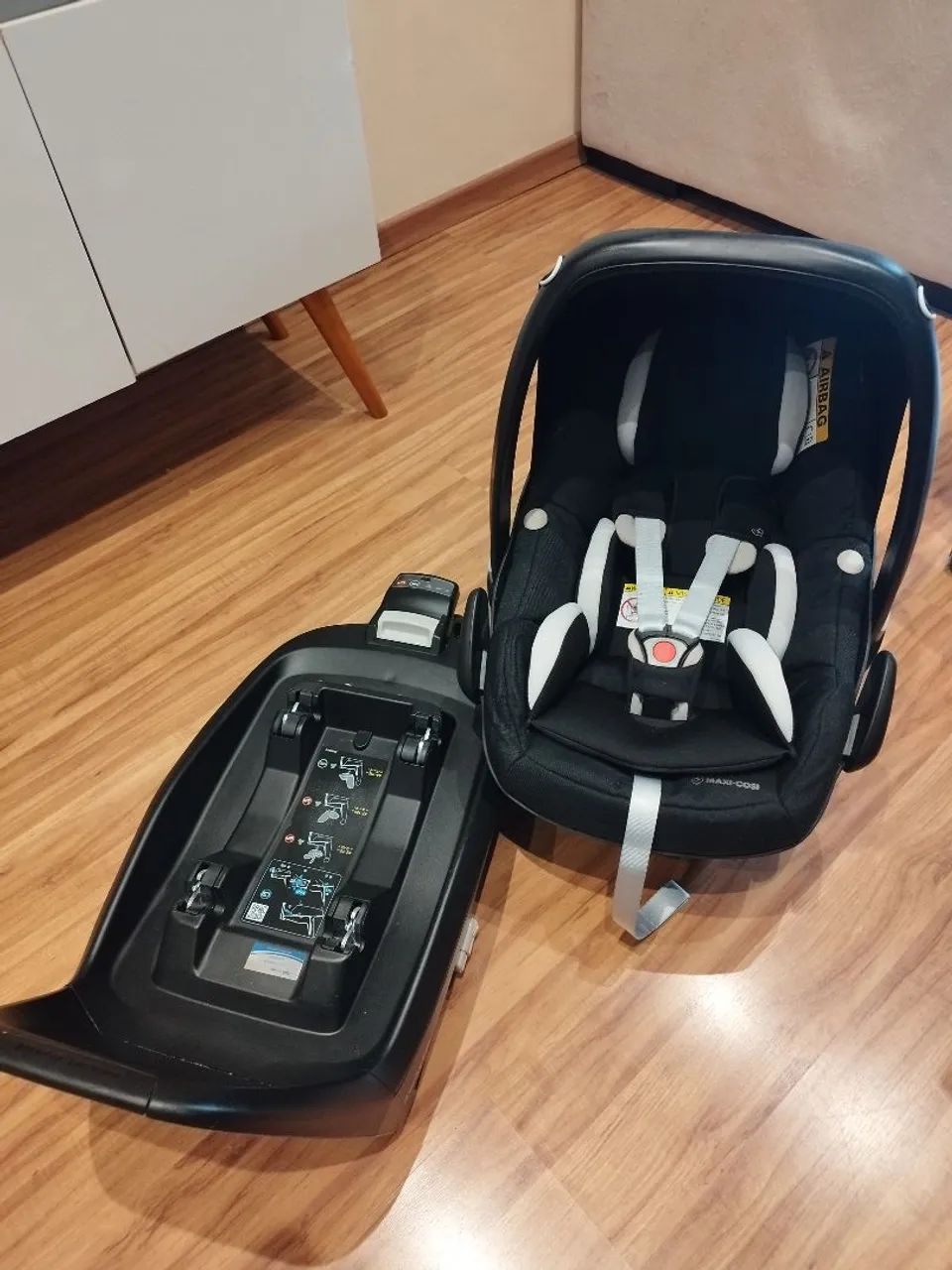 Bebê Conforto MAXI-COSI Peblle Plus com Base Inteligente ISOFIX - Impecável!!! OFERTA !!! - Foto 5