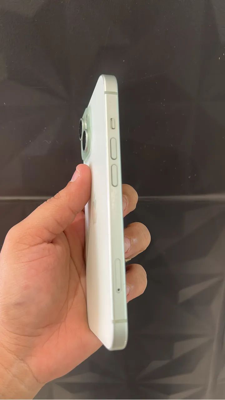 15 128g  82% - Foto 3