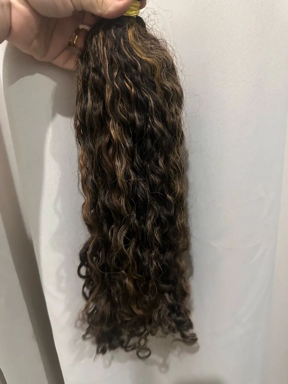 Vendo Cabelo humano cacheado com mechas oportunidade - Foto 5
