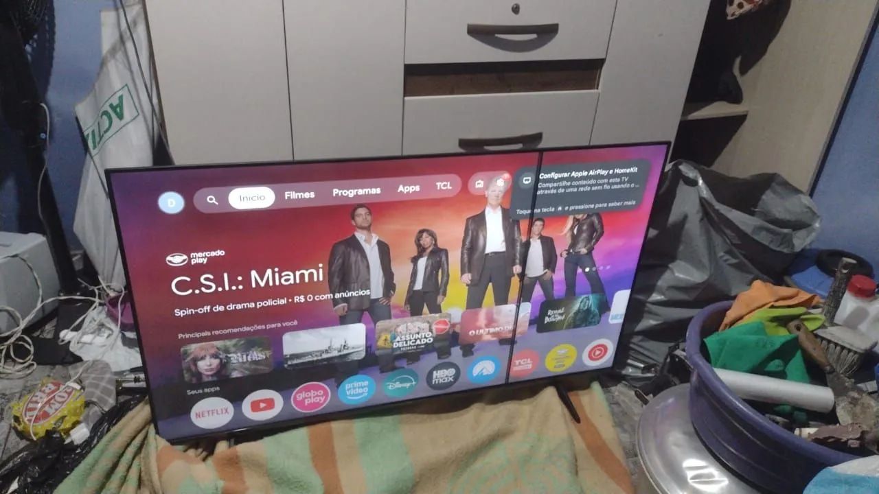 Vendo Tvs 43 e 55 polegadas smart 