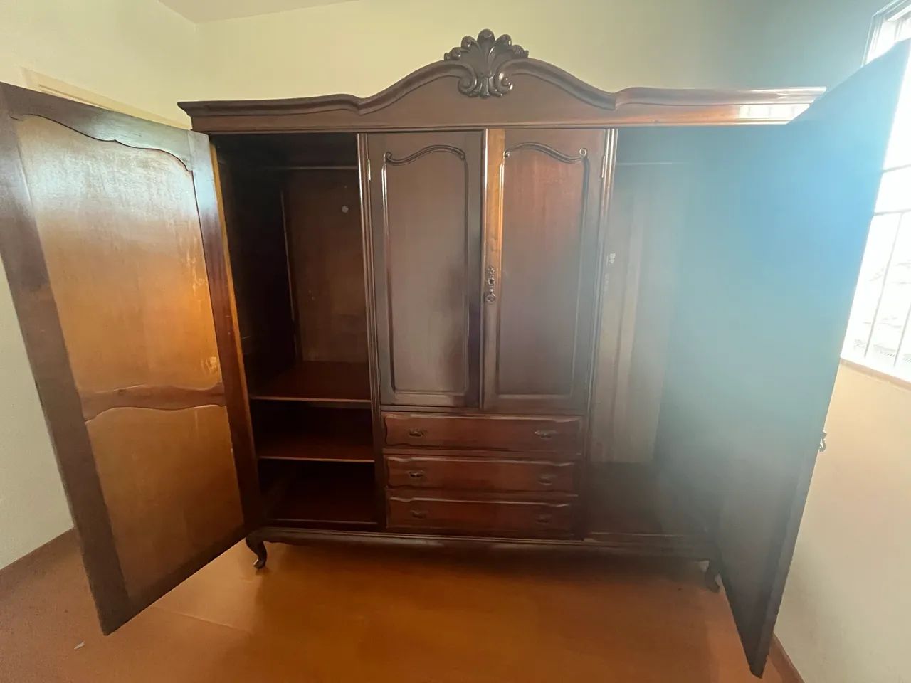 Guarda roupa colonial  - Foto 4