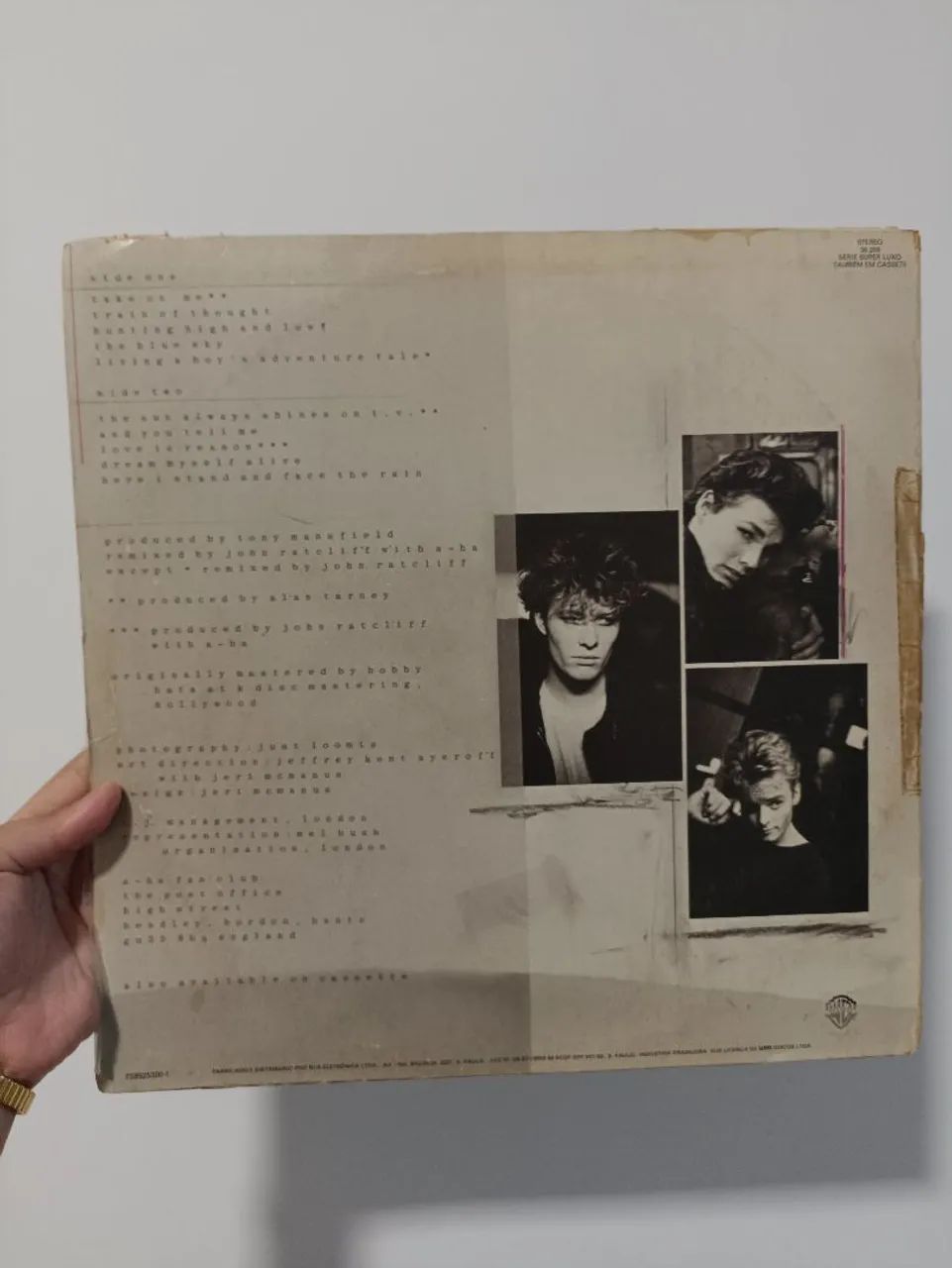 Disco de vinil A-ha's Hunting High and Low (1985) LP - Foto 2