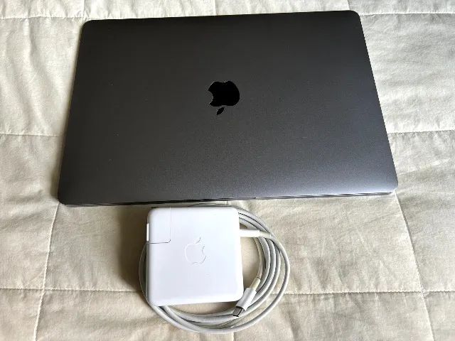MacBook Pro 13
