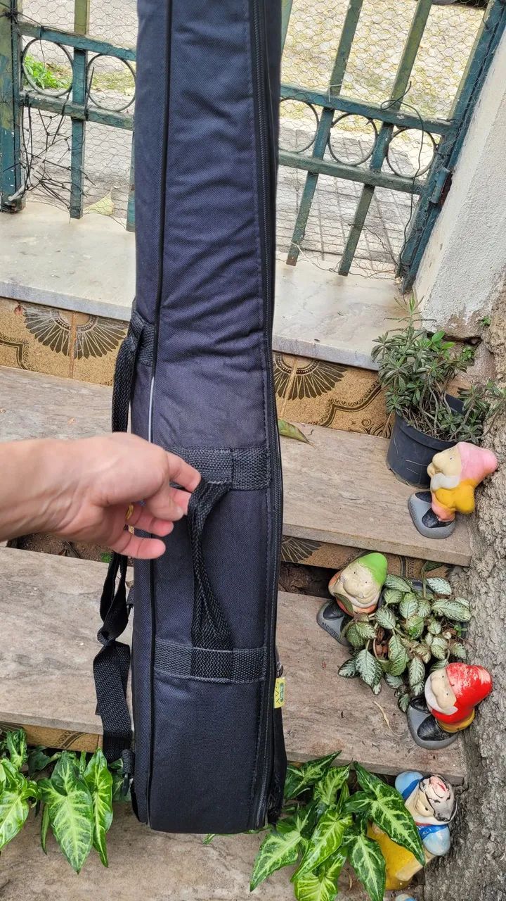 Case para violão com alguns defeitos  - Foto 4