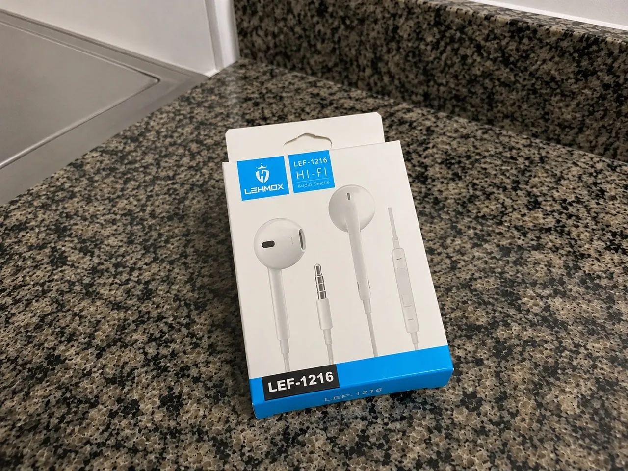 Fone com fio e microfone  - Foto 2