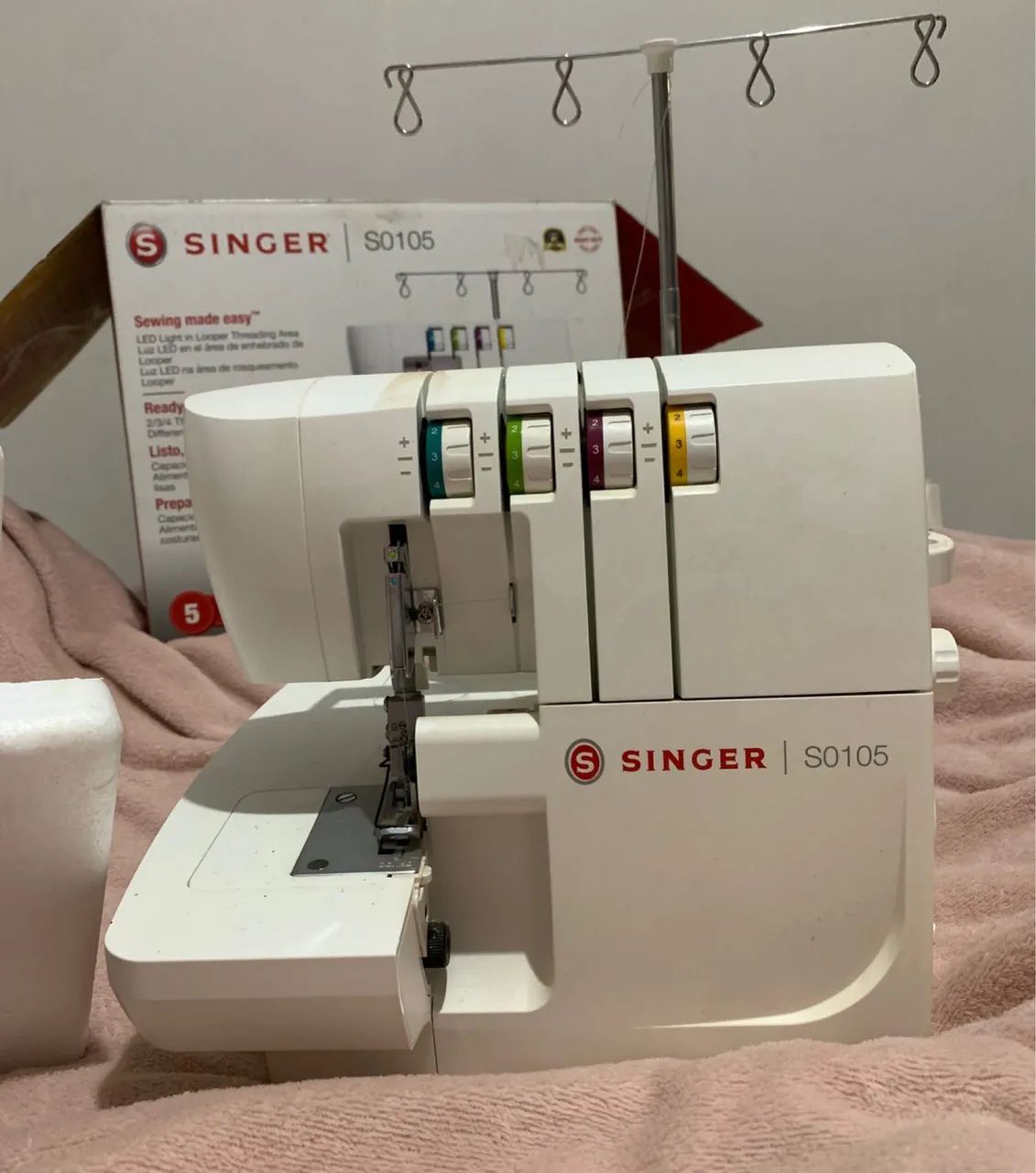 Máquina de Costura Overlock S0105 Semi Nova - Foto 3