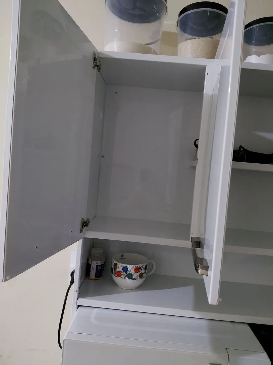 Vende-se armário 8 portas, de aço,  Itatiaia (novo) - Foto 3