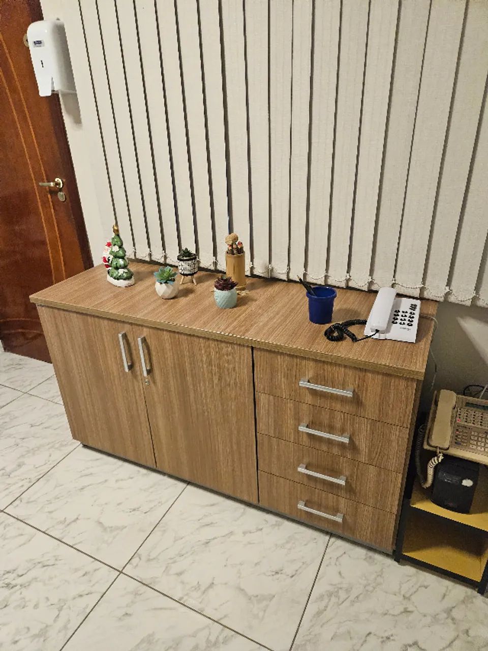 Balcão de recepção excelente estado - Foto 2