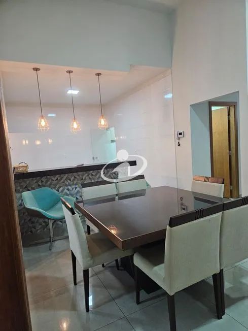 Aluguel Casa TIBERY