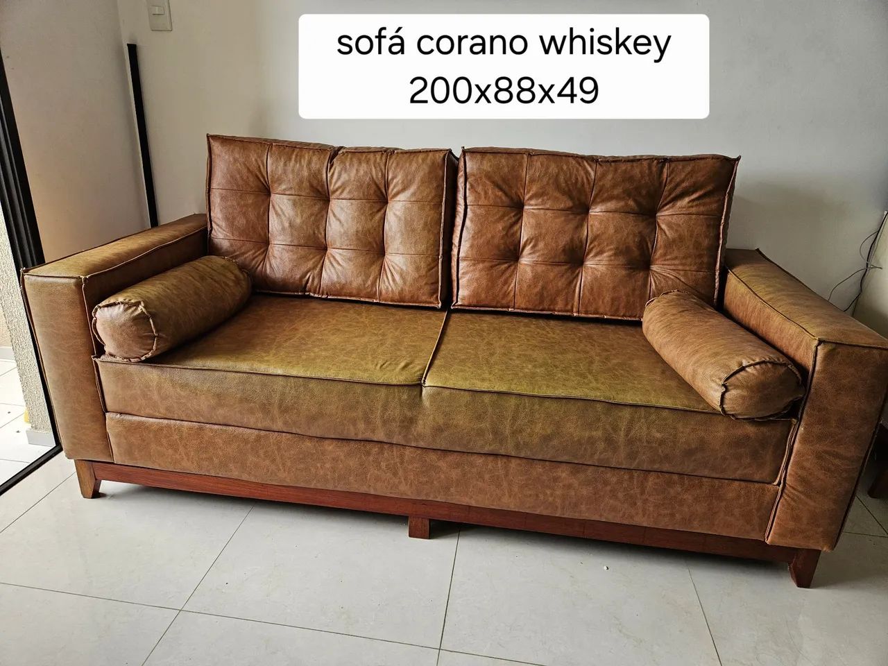 Sofa corano whiskey 