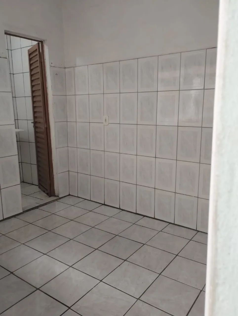 Quarto com banheiro  - Foto 4