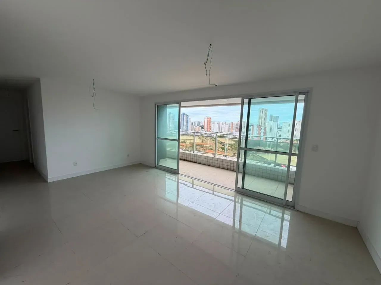 Apartamento andar alto no Lafitte Guararapes - Foto 2