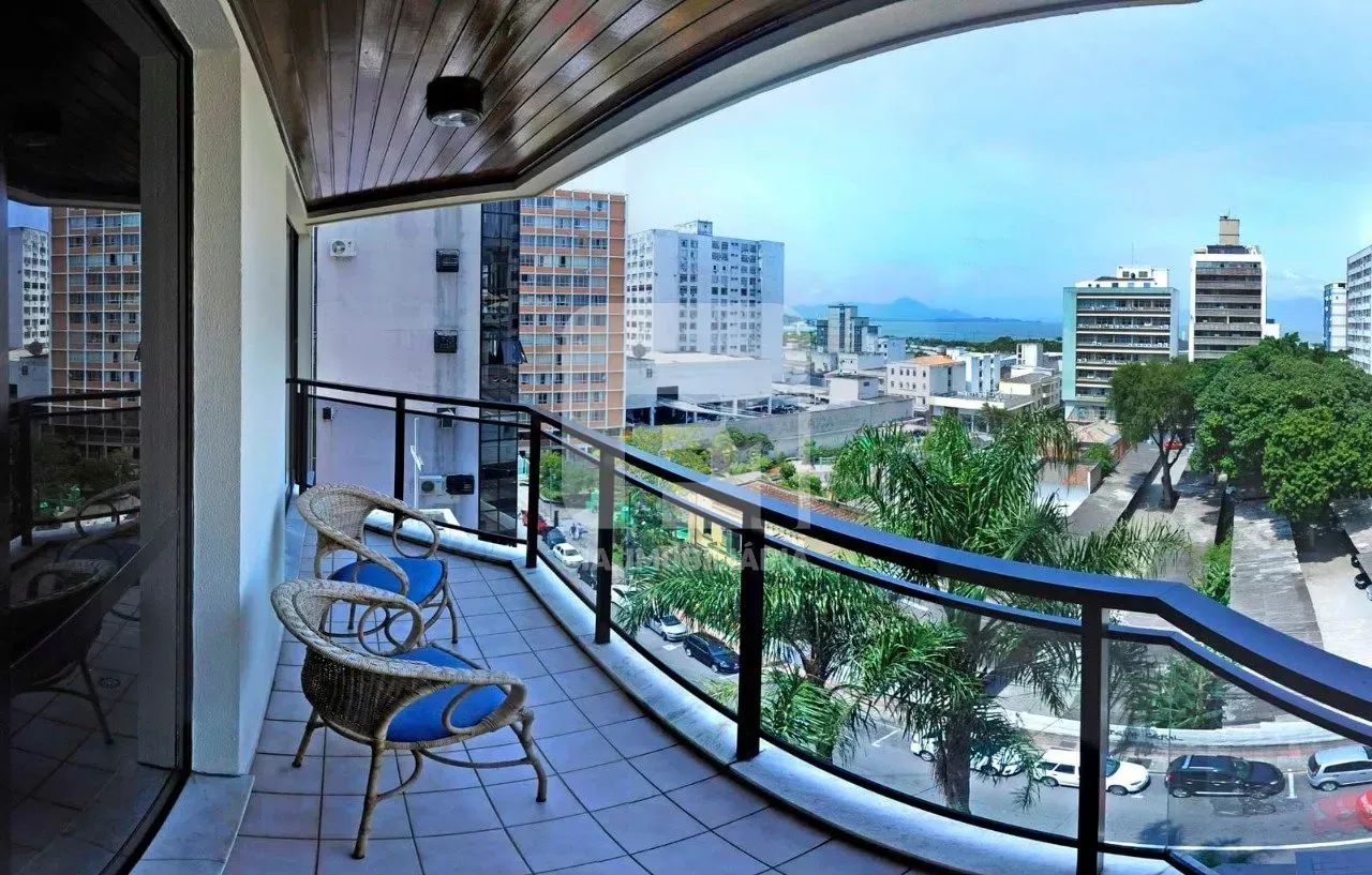 APARTAMENTO 2 DORMITORIOS COM VISTA PANORÂMICA NO CENTRO DE FLORIANÓPOLIS - Foto 2