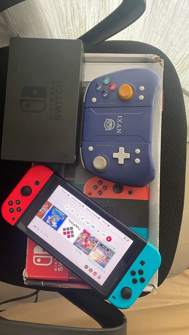 Nintendo Switch 