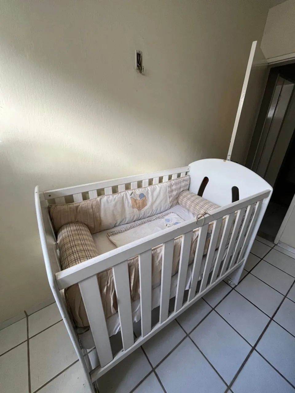 BERÇO INFANTIL BRANCO COMPLETO